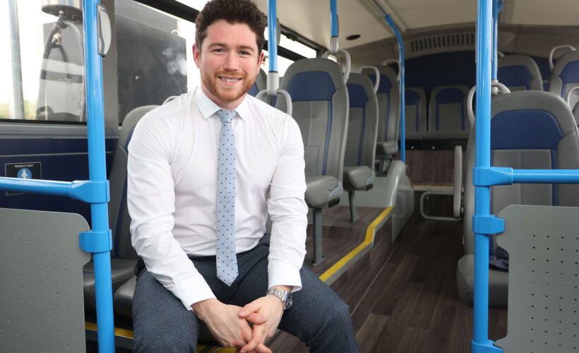 CAMBS BUS OPERATOR GIVES NEW JOB OPPORTUNITIES AS EMPLOYMENT FIGURES SHOW STARK RESULTS